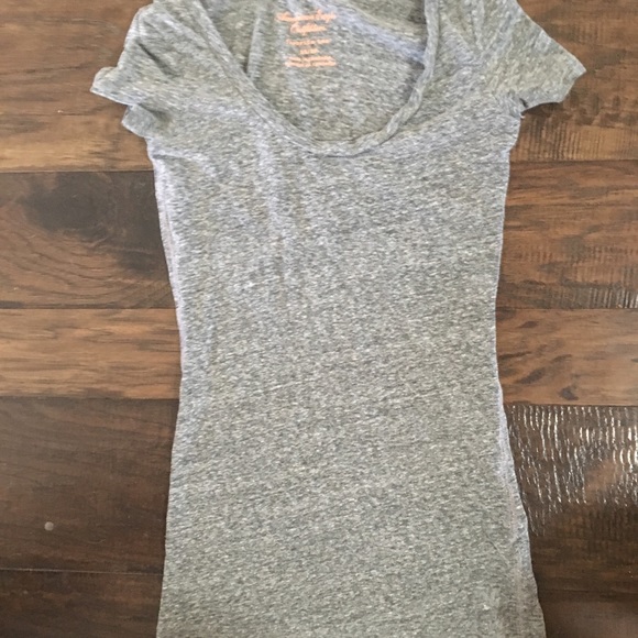 American Eagle Outfitters Tops - American Eagle Favorite Tee